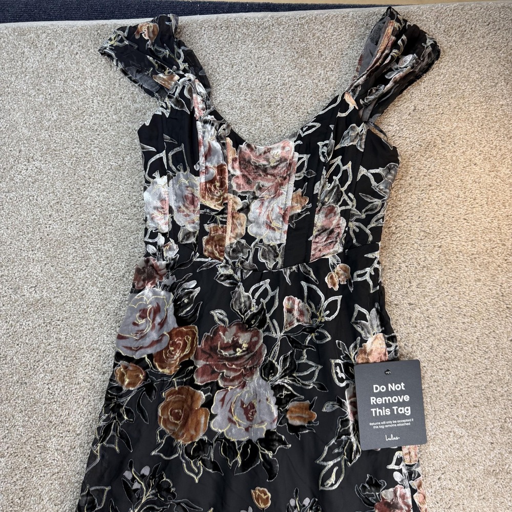 Lulus Dress Womens L Black Floral Velvet Scoop Neck Ruffle Maxi Party Wedding